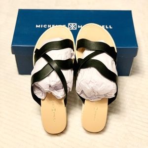 Michelle McDowell black River flat sandals size 7
